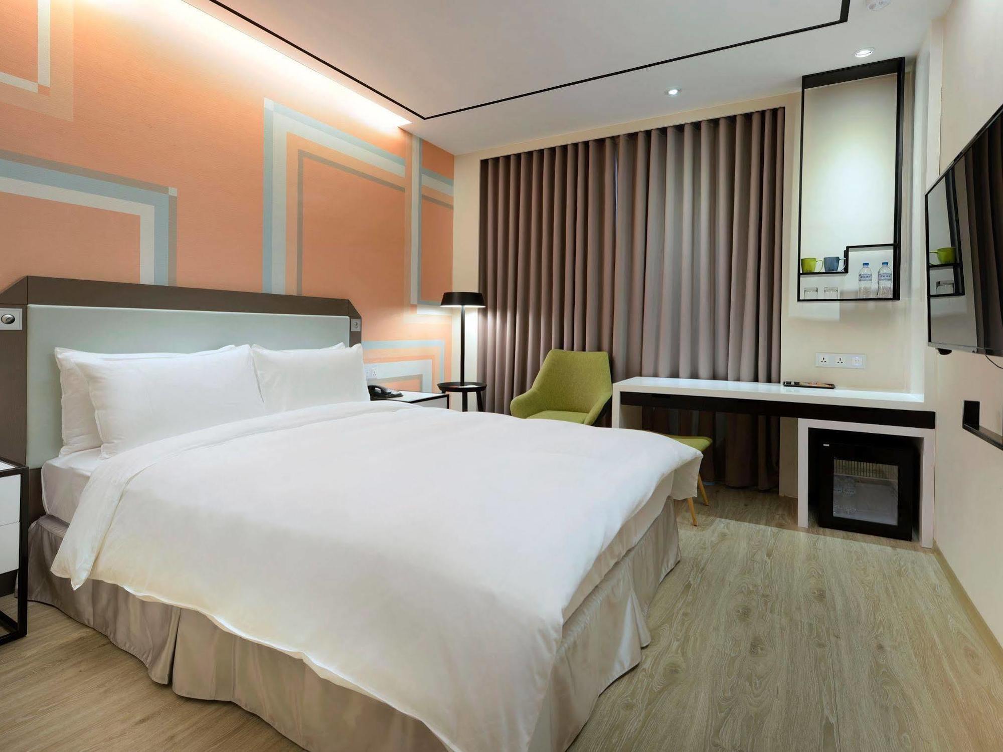 Uinn Business Hotel-Shihlin Taipei Exterior foto